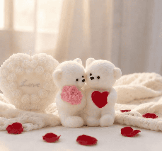 Sweet Embrace Molded Candle Set